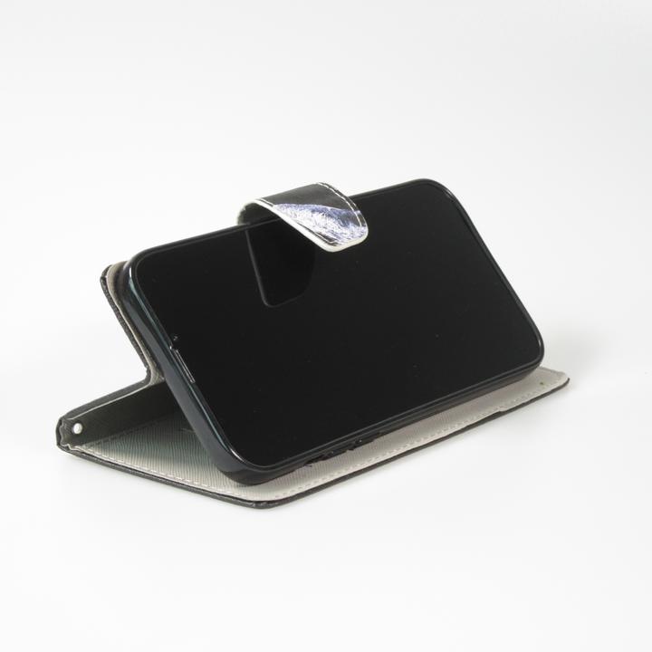 Produktbild PhoneLook Hülle Premium Wallet Flip-Magnetverschluss und Kartenfach Cat Looking at you (Apple iPhone 13)