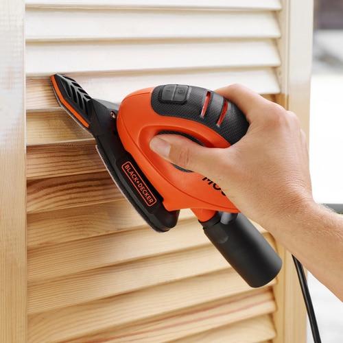 Image du produit Black & Decker BEW230QS (Plateau de ponçage triangulaire, 55 W)