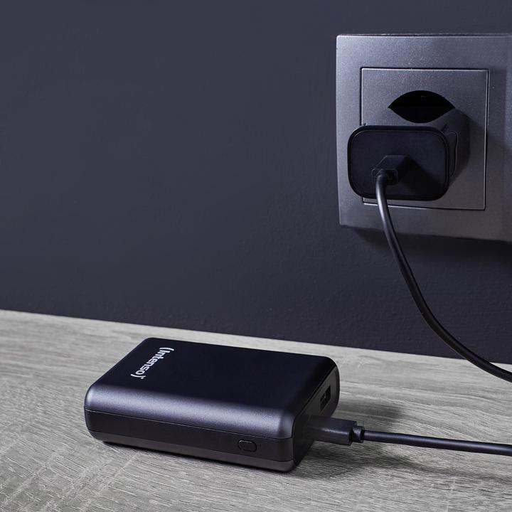 Actual product image Intenso Powerbank A10000 Power Delivery (10000 mAh, 20 W, 37 Wh)