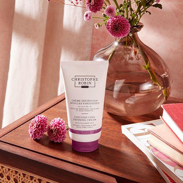 Produktbild Christophe Robin Luscious Curl Defining Cream with Chia Seed Oil (150 ml)