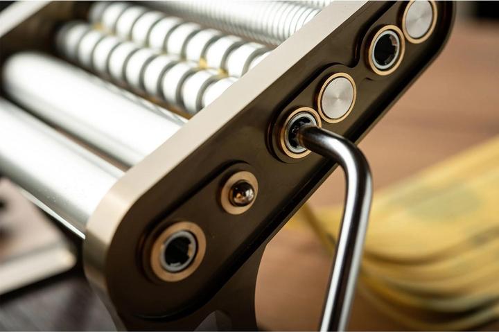 Actual product image Marcato Pasta machine OTELLO Champagne
