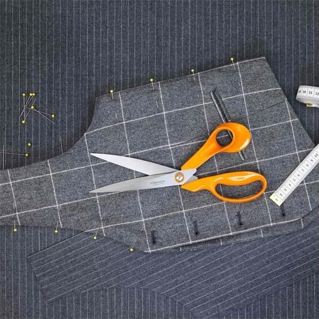 Produktbild Fiskars Professioneller Schneider (27 cm)