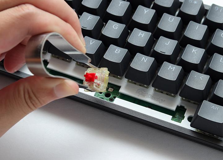 Actual product image Ducky One 3 Classic Pure White SF Gaming Keyboard, RGB LED - MX-Brown (US) (US, Cable)
