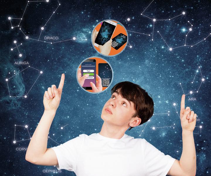 Actual product image Clementoni Planetarium Projector