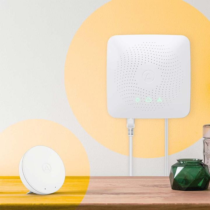 Actual product image Airthings Smart Kit