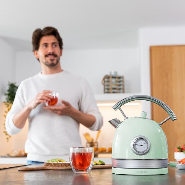 Actual product image Cecotec Hervidor De Agua Thermosense 420 Vintage Light Green (1.80 l)