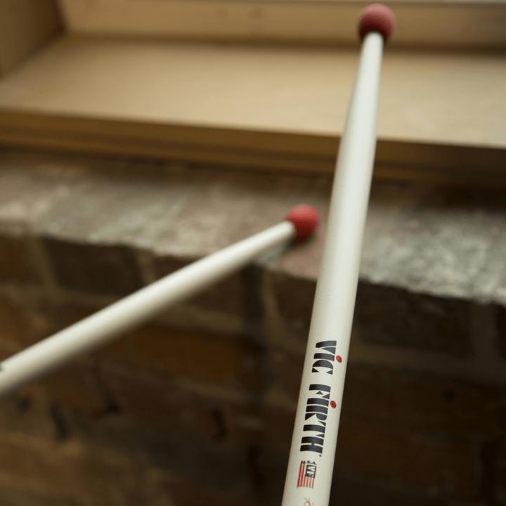 Produktbild Vic Firth Universal Marching (2 Paar) (Schlagzeug)