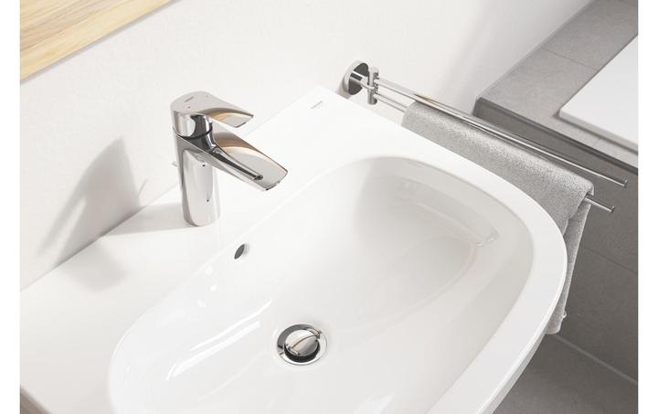 Actual product image Grohe Start QuickFix towel rail, 2-arm, adhesive, chrome
