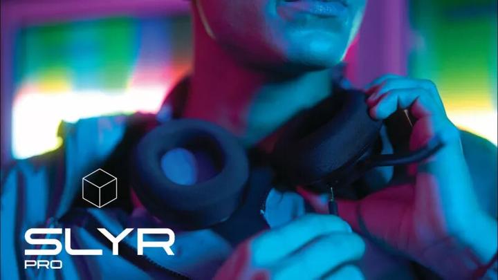 Produktbild Skullcandy Slyr Pro Playstation Gaming Wired Over Ear (Kabelgebunden)