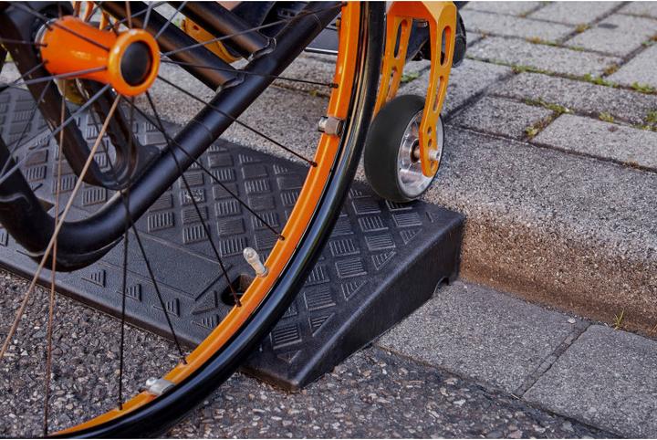 Actual product image Cartrend Kerb ramps