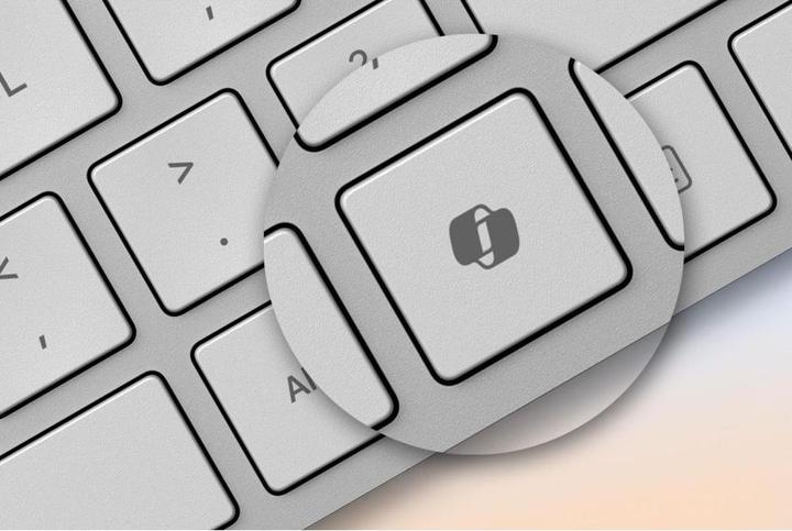 Actual product image Microsoft Surface Keyboard (2nd Edition) (CH, Wireless)
