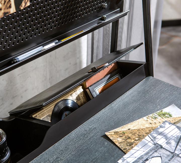 Actual product image Skye Decor Garrett