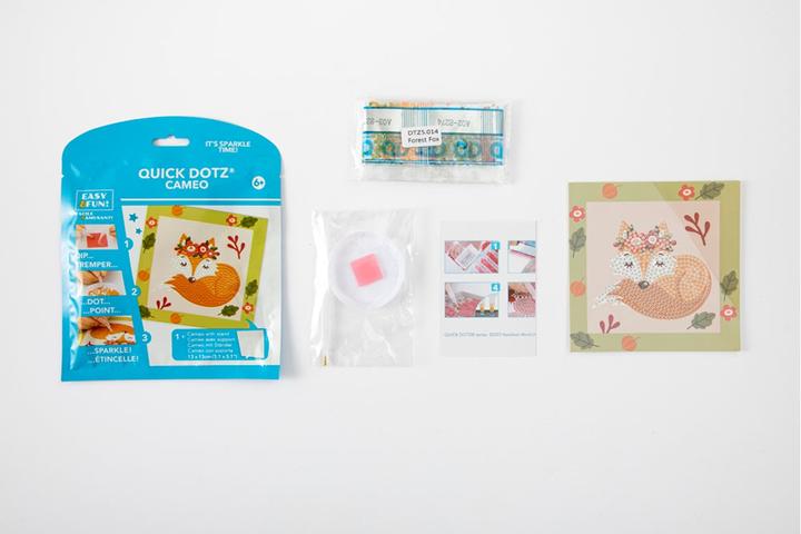 Actual product image Diamond Dotz Diamond Painting Little Fox
