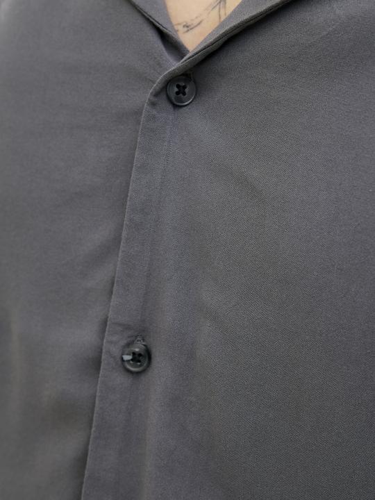 Actual product image Jack & Jones Jjejeff Solid Resort Shirt S/S Sn (M)