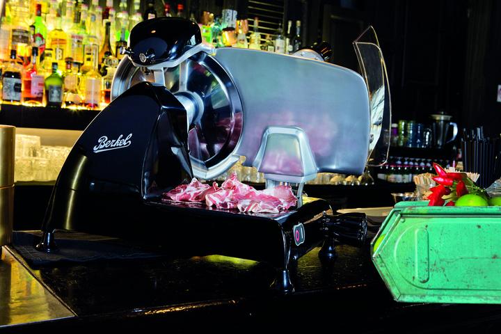 Actual product image Berkel Red Line 250