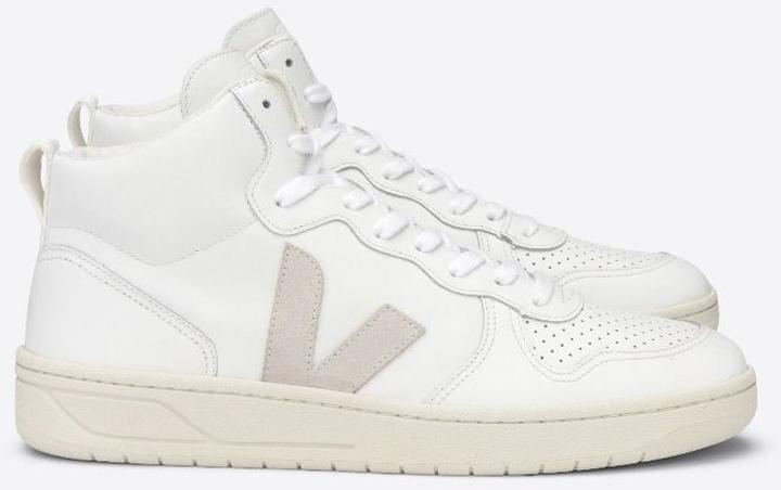 Actual product image Veja V-15 (44)
