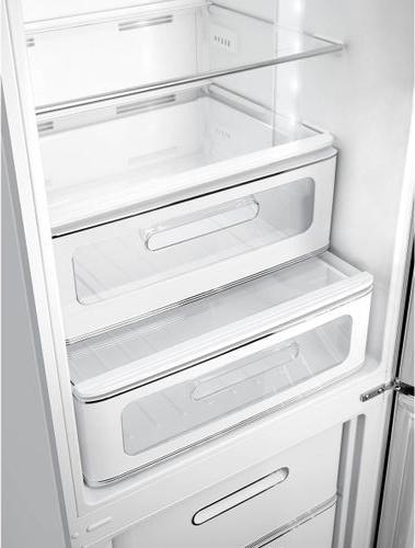 Actual product image Smeg Retro Style FAB32RSV5 (331 l)