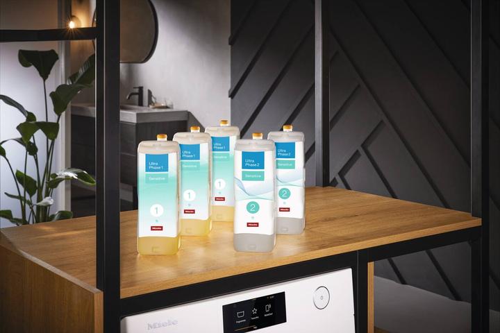 Actual product image Miele UltraPhase (100 Washing cycles, Liquid)