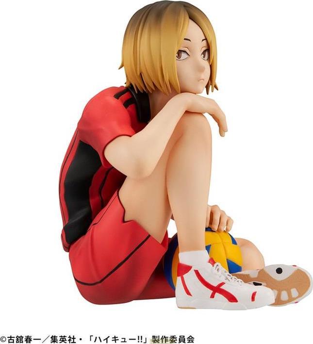 Actual product image Megahouse Haikyu!!! G.E.M. PVC Statue Kenma Kozume Palm Size 9 cm