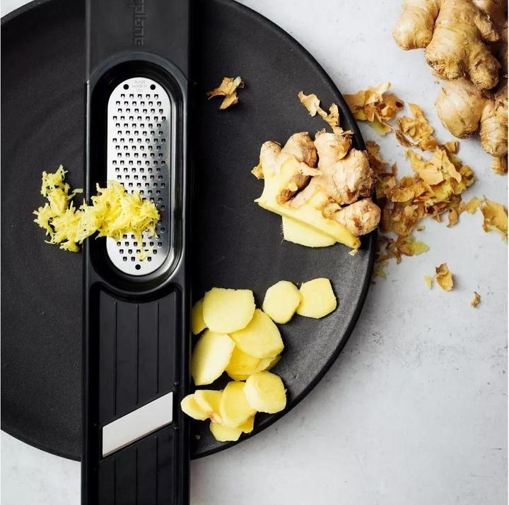Actual product image Microplane Ginger grater