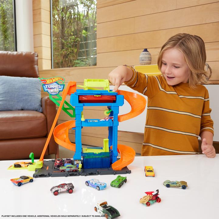 Actual product image Hot Wheels City ECL Tunnel Twist Car Wash