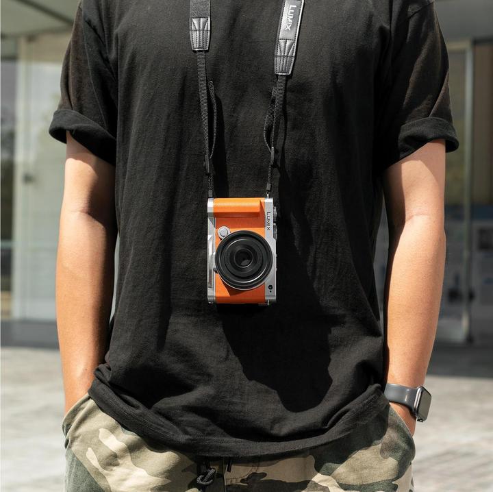 Produktbild SmallRig 5052 L Shape Handle for Panasonic LUMIX S9 (Orange Limited Edition) (Griff)