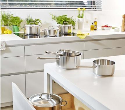 Image du produit Demeyere APOLLO-Stielkasserolle 2.2lt (18 cm, Casserole à manche, Acier inoxydable)