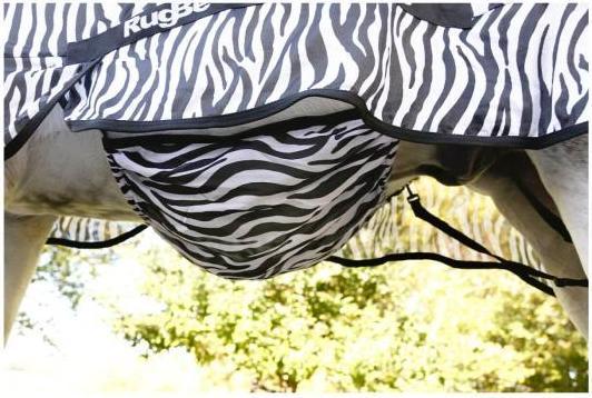 Immagine prodotto Kerbl Tappeto Zebra fly e sweet itch con sezione del collo (145 cm)