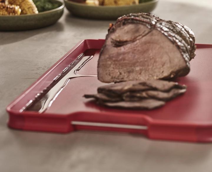 Actual product image Joseph Joseph Cut & Carve Plus Cutting Board Extra Large - Red