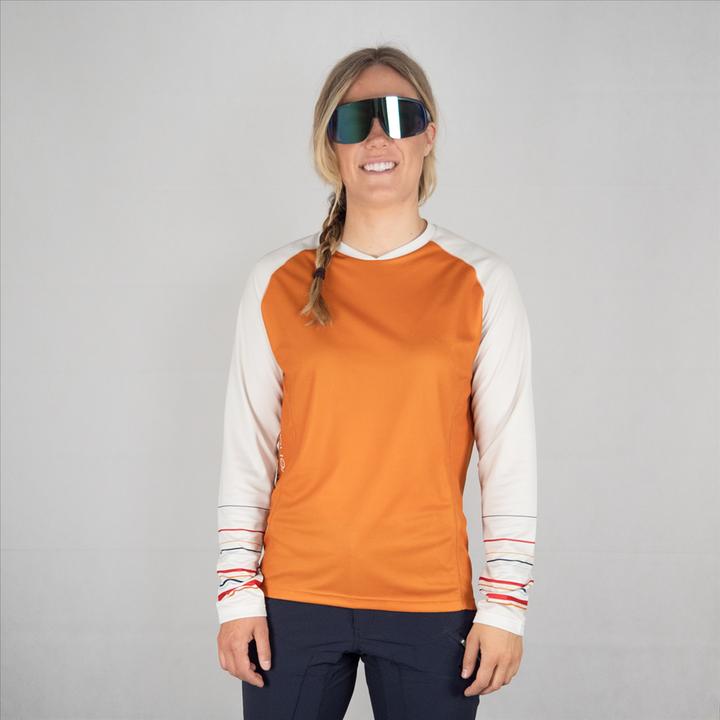 Actual product image Elevenate W Allmountain Longsleeve (XS)