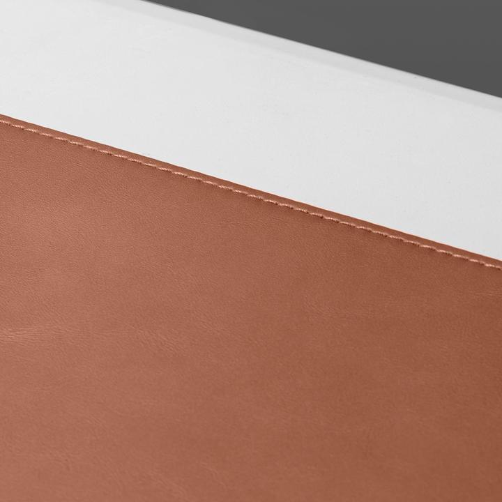 Actual product image Spigen LD302