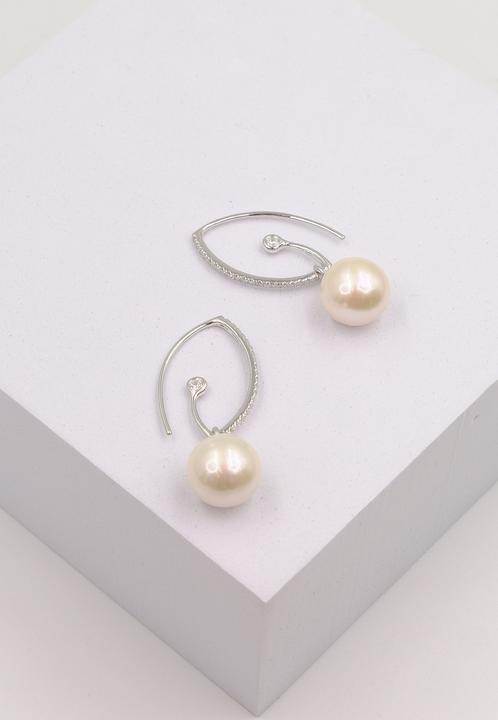 Actual product image Muau Earrings silver 925 freshwater pearl 10.5-11mm zirconia (Silver 925)