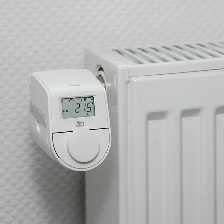 Actual product image DNT Radiator thermostat