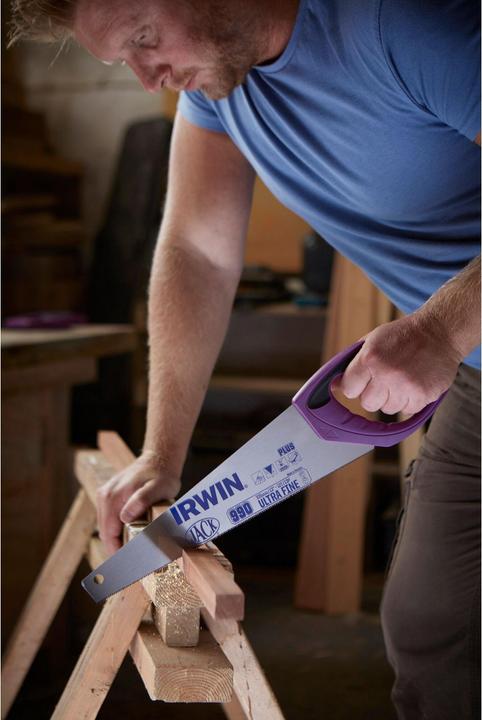 Produktbild MGA Irwin Plus 945 Junior-Handsäge 335 mm, Fein-Zahnung 12T / 13P, gehärtet, schneller Schnitt, 2K-Griff