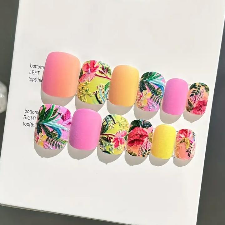 Image du produit Cbx Ongles artificiels 96 pièces avec gaufrage 3D (Ongles artificiels)