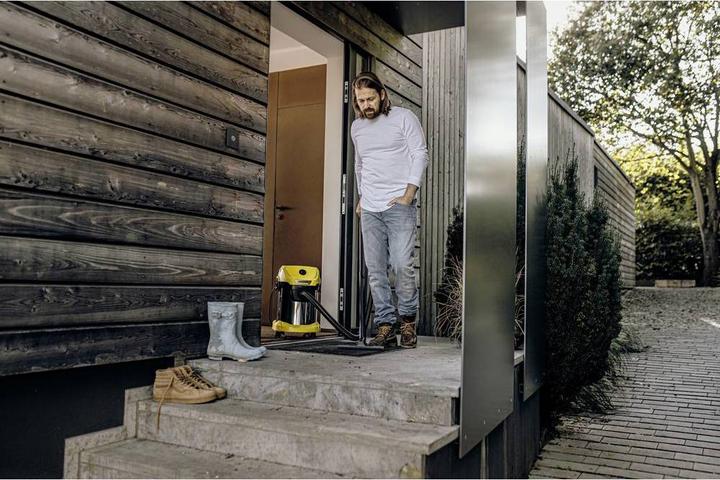 Actual product image Kärcher WD 3 S V-17/4/20 (Wet dry vacuum cleaner)