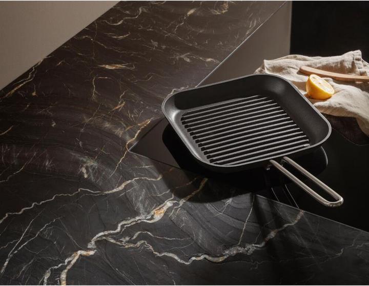 Actual product image Eva Solo Eva Trio Professional grill pan 28x28 cm keramisk Slip-Let® belaegning (28 cm, Grill pan, Ceramic)