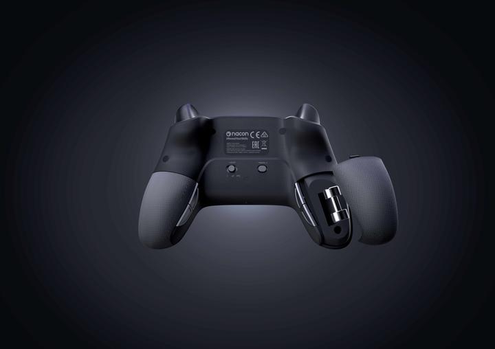 Actual product image Nacon Gaming Revolution Pro Gaming 3 (PS4)