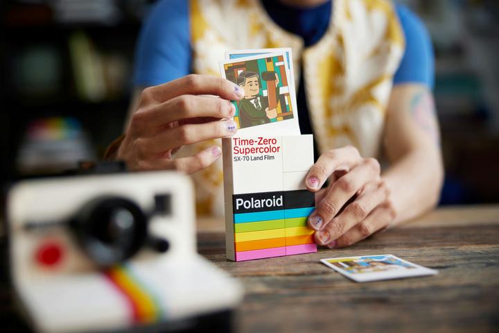 Image du produit LEGO Appareil photo instantané Polaroid OneStep SX-70 (21345, LEGO Ideas)