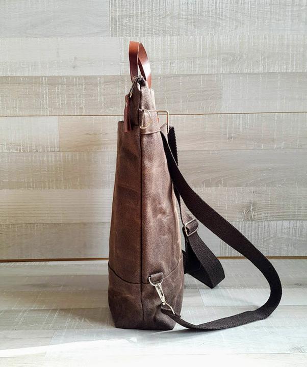 Produktbild Only-Bags.Store Rucksack aus gewachstem Canvas – Kaffeebraun, umwandelbarer Rucksack, Windelrucksack, A3, Rucksäcke