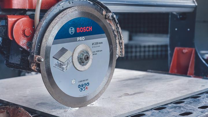 Produktbild Bosch Professional Zubehör PRO Ceramic Diamanttrennscheibe, 250 x 30/25,4 mm