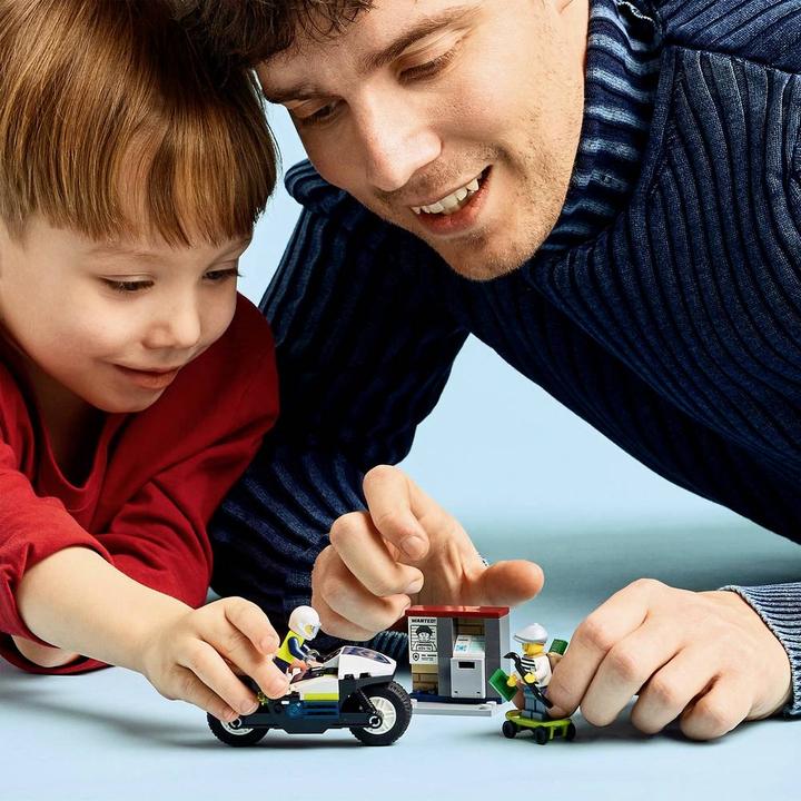 Immagine prodotto LEGO Inseguimento della città con la moto della polizia (60455, LEGO City)