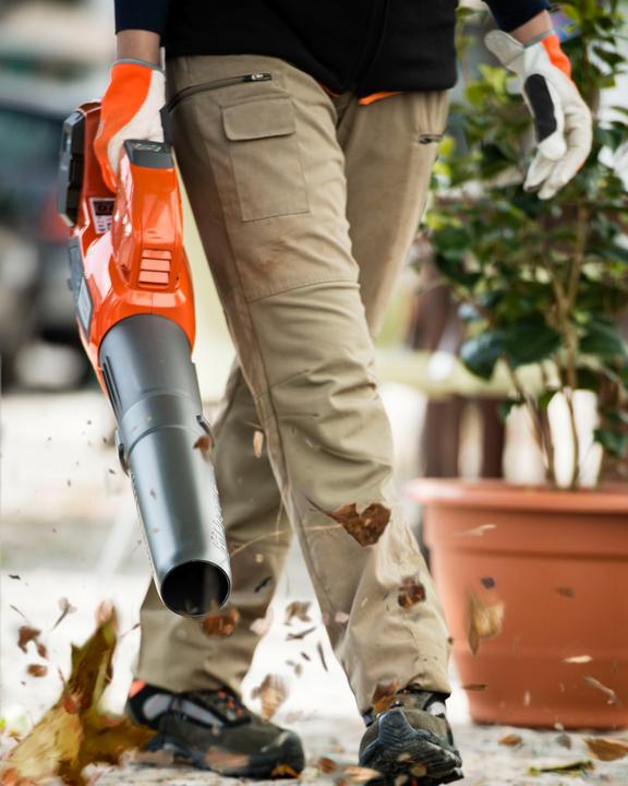 Produktbild Husqvarna Laubblasgerät 536 Li B - ohne Akku/Ladegerät (Akkubetrieb)