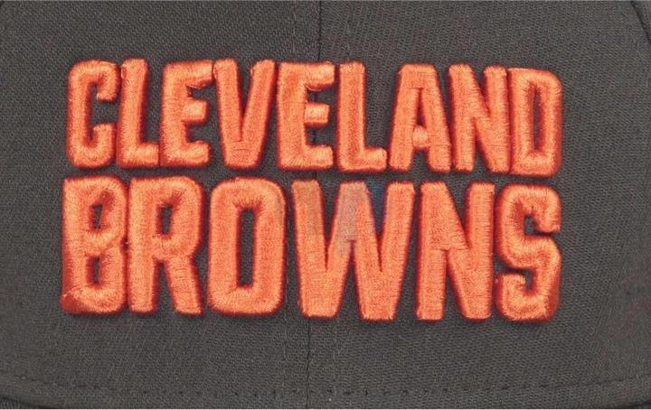 Image du produit New Era NFL - Cleveland Browns - Core Edition 39Thirty Stretch Cap Braun SM (54, 55, 56, 57)