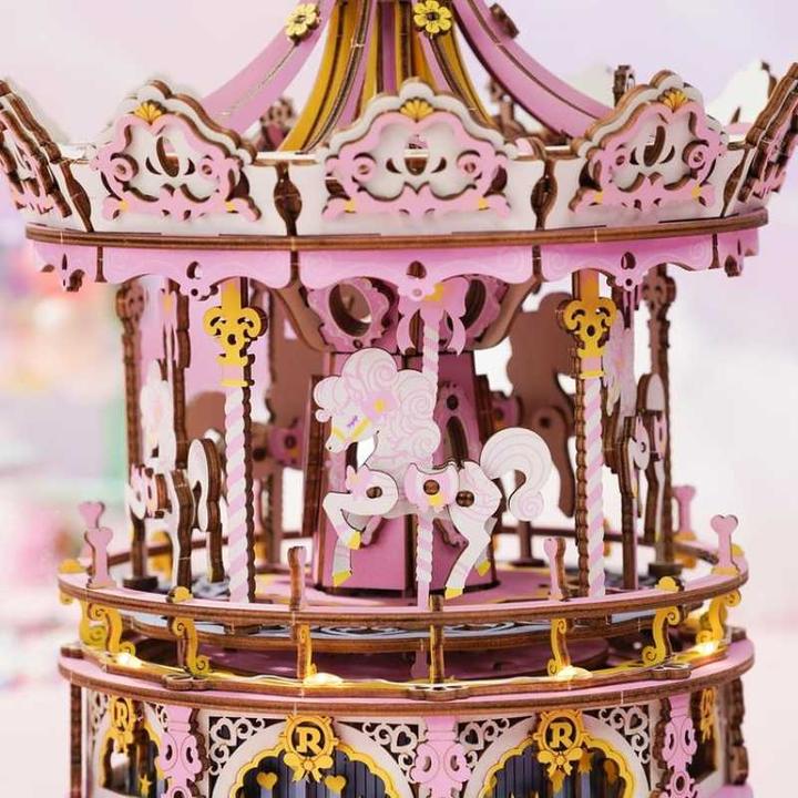 Actual product image Robotime Music Box Romantic Carousel (346 pieces)