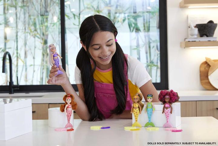 Immagine prodotto Barbie Color Reveal Rainbow Mermaids Chelsea Dolls Assortimento Serie 1