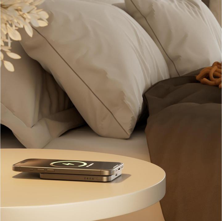 Actual product image Zens Slim Qi2 Al Powerbank 5000mAh Black (5000 mAh, 19250 Wh)