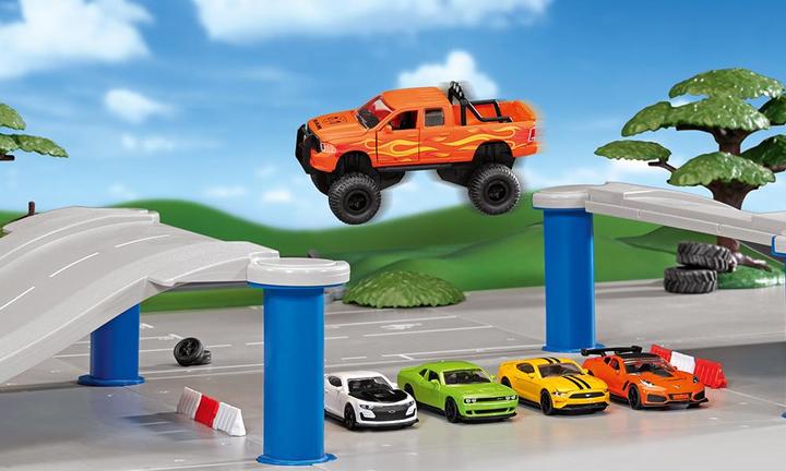 Actual product image Siku RAM 1500 with balloon tires