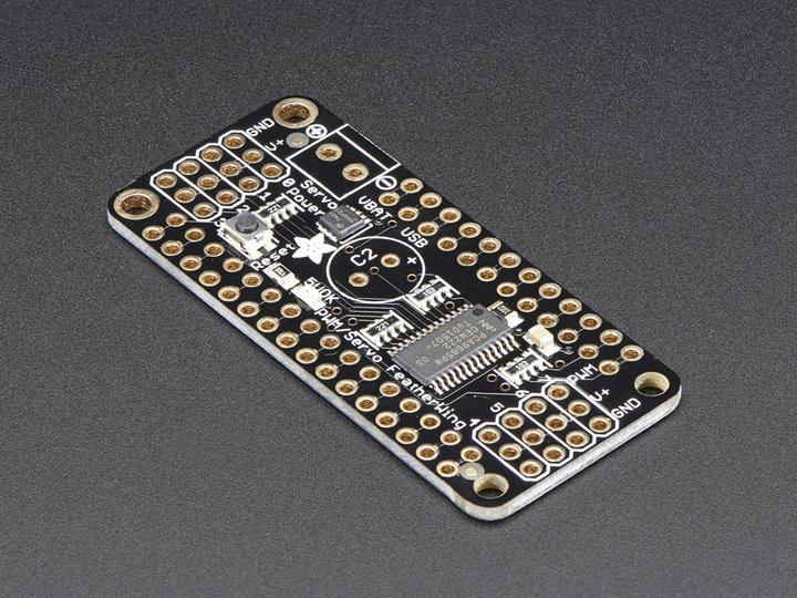 Produktbild Adafruit 8-Channel PWM or Servo FeatherWing (Diverse)
