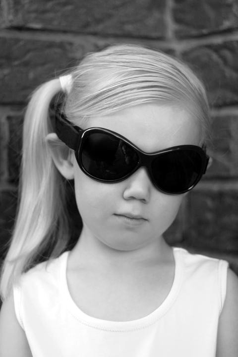 Produktbild Baby Banz Retro Babysonnenbrille